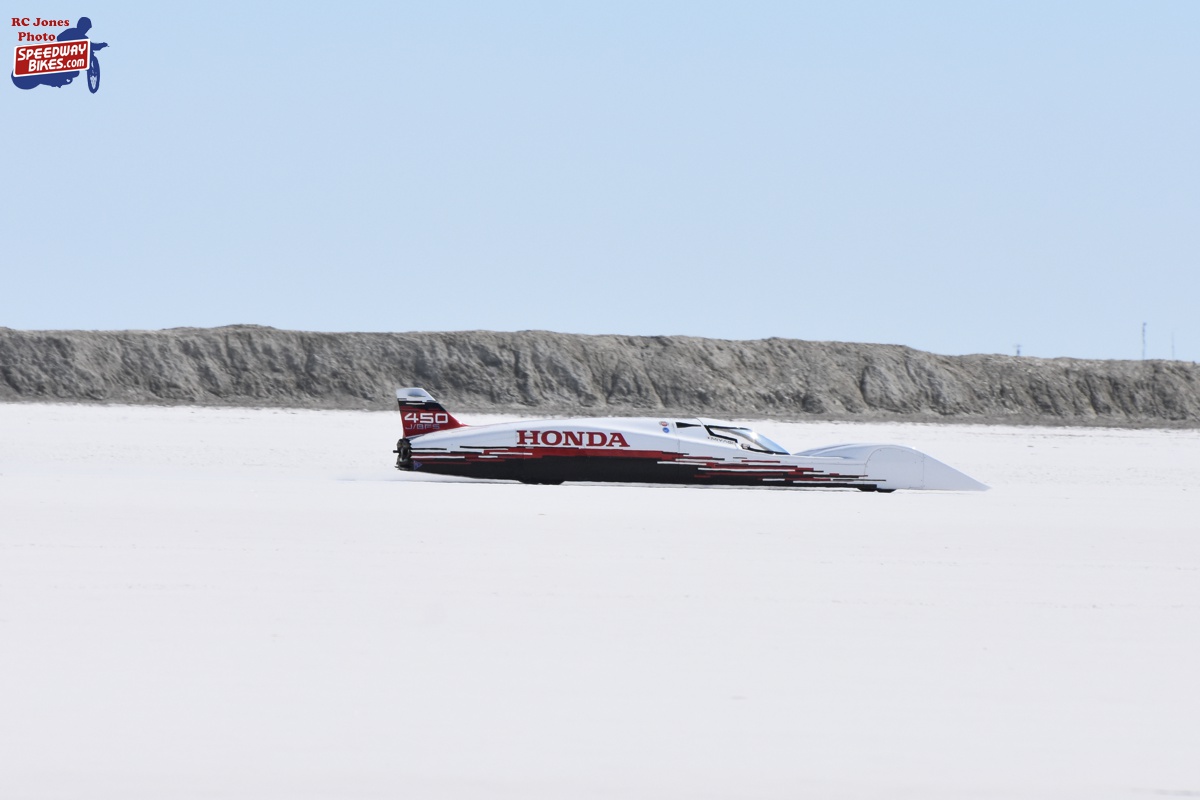 2016-Bonneville