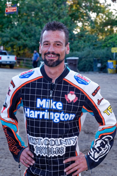 2019 Daniel Faria